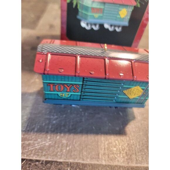 Hallmark 1997 Yuletide Central ornament Xmas Decor train - Picture 2 of 5